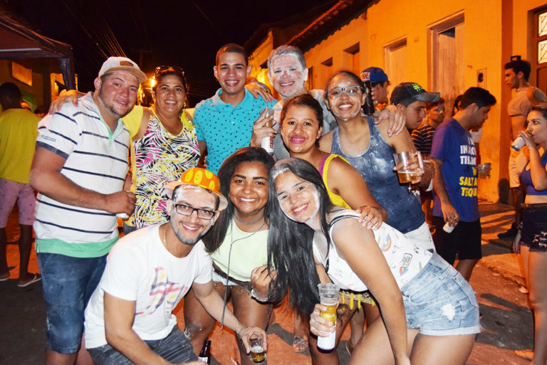 Carnaval do centro foi na Ponta Fogosa