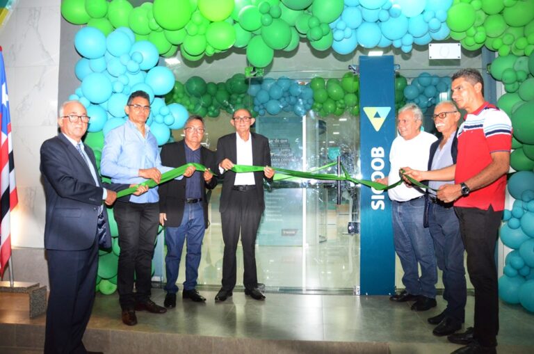 Inauguração do Sicoob de Arame