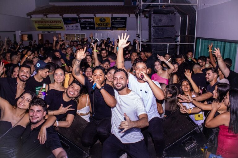 Balada Paradise volta com com força e muita alegria